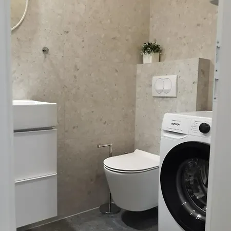 It Brand New Stylish Apartman *