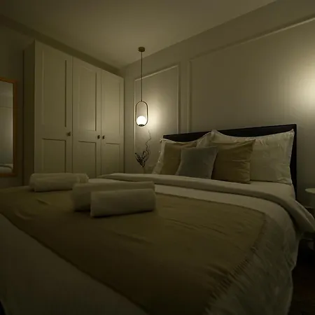 It Brand New Stylish Apartman