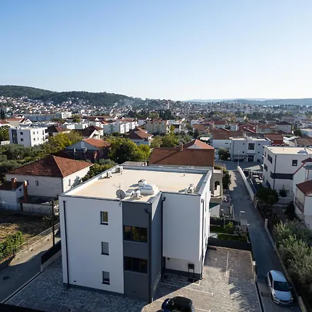 Apartman It Brand New Stylish *