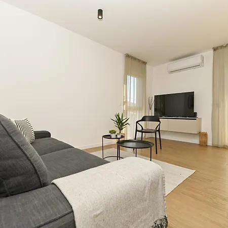 It Brand New Stylish Apartman Trogir