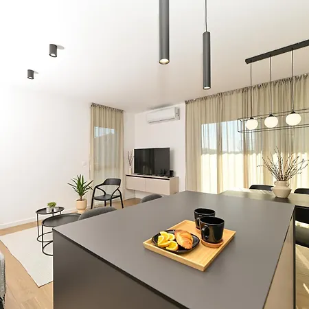 Apartman It Brand New Stylish Trogir