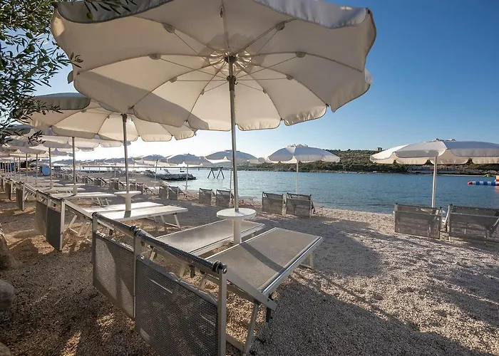 It Brand New Stylish Trogir