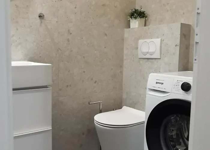 It Brand New Stylish Apartment *