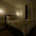 It Brand New Stylish * Trogir