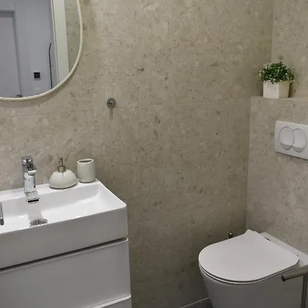 It Brand New Stylish Apartment *