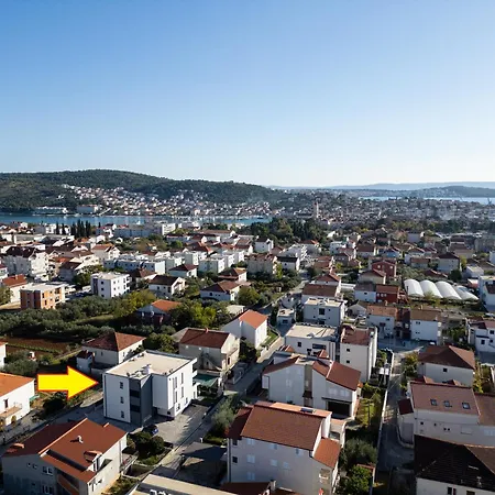 It Brand New Stylish