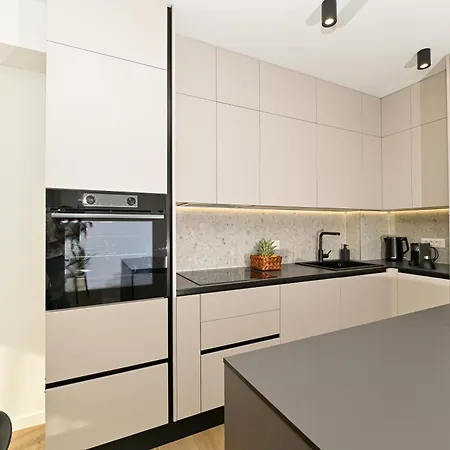 It Brand New Stylish Apartment *