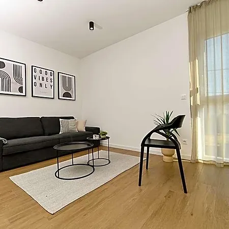 It Brand New Stylish Apartment Trogir