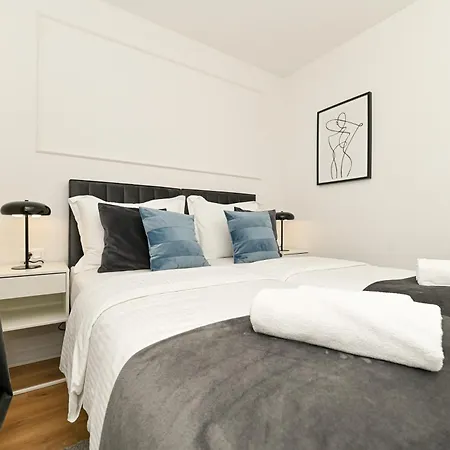 It Brand New Stylish Apartamento Trogir